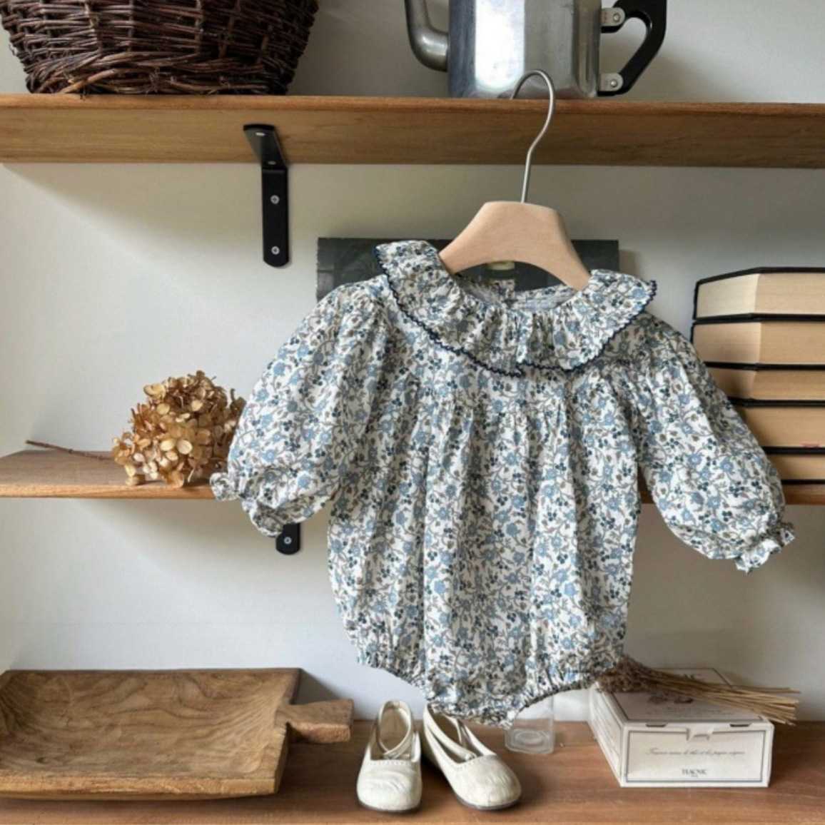 Macacão Floral de Manga Longa  - Baby Clothing Outlet avaliação e preço